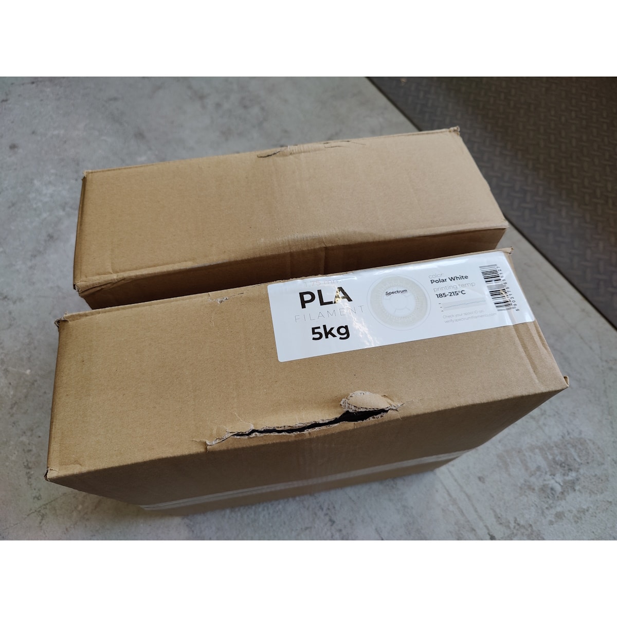 Køb Spectrum Filaments - PLA - 1.75mm - Polar White - 5 kg - Pris 490.00 kr.