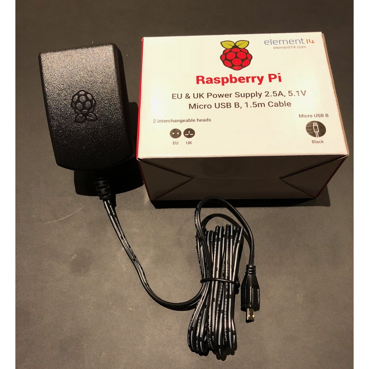 Officiel Raspberry Pi 3 Strømforsyning 2,5 A